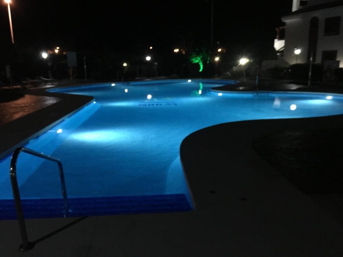 2 Bed Apartment In San Pedro 마르베야 외부 사진